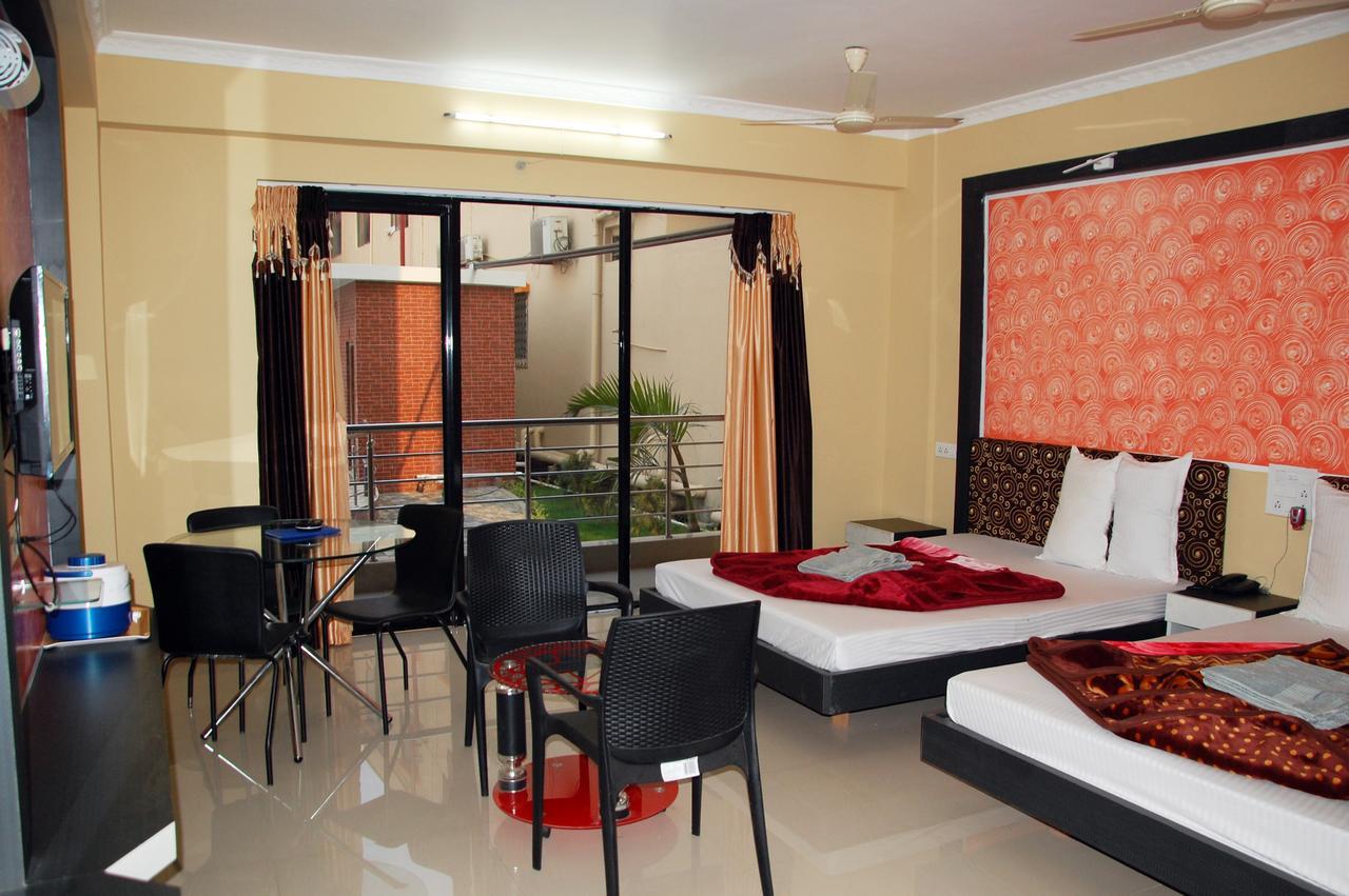 Hotel Swagatam International à Tarapith Extérieur photo