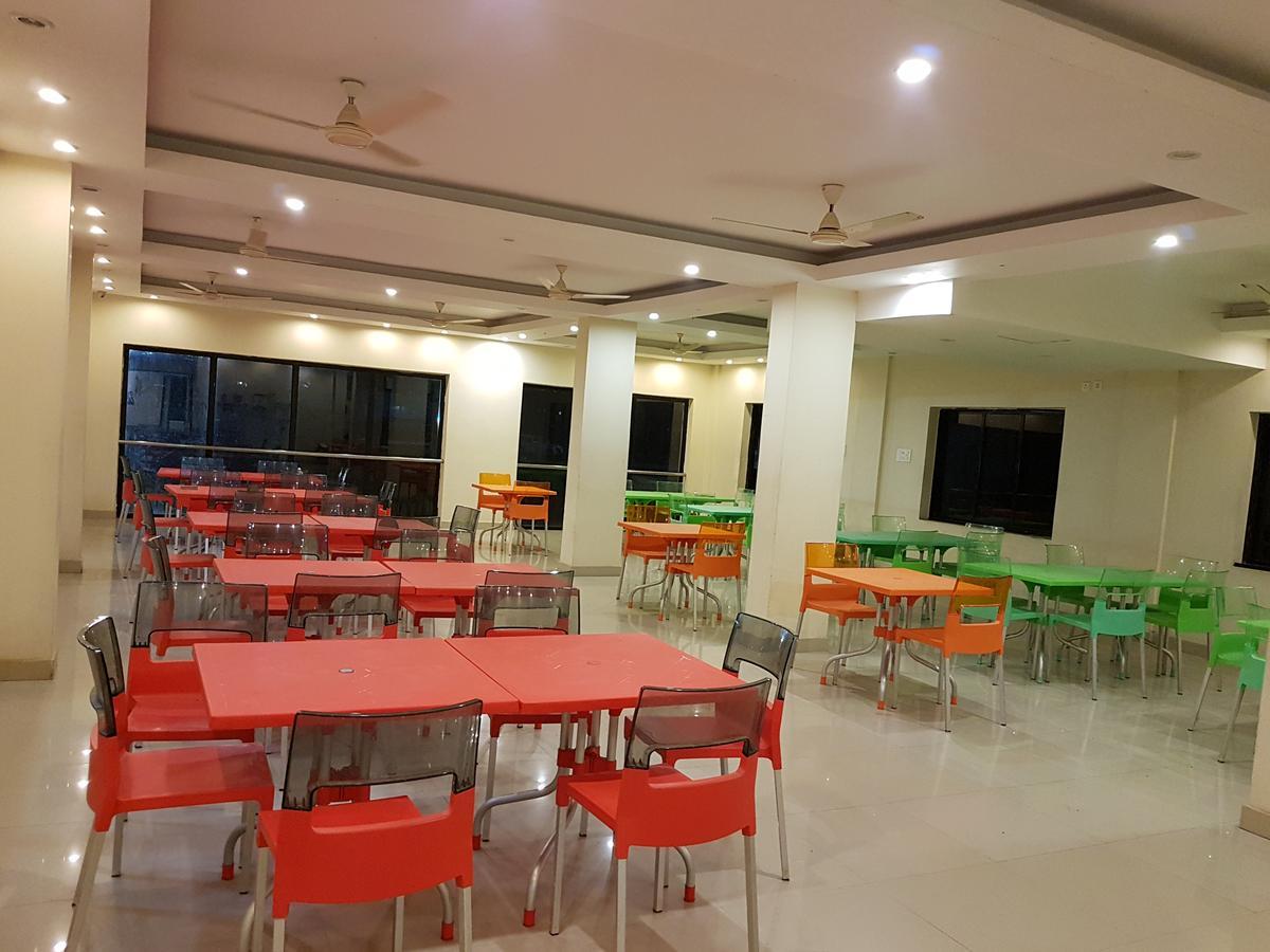 Hotel Swagatam International à Tarapith Extérieur photo