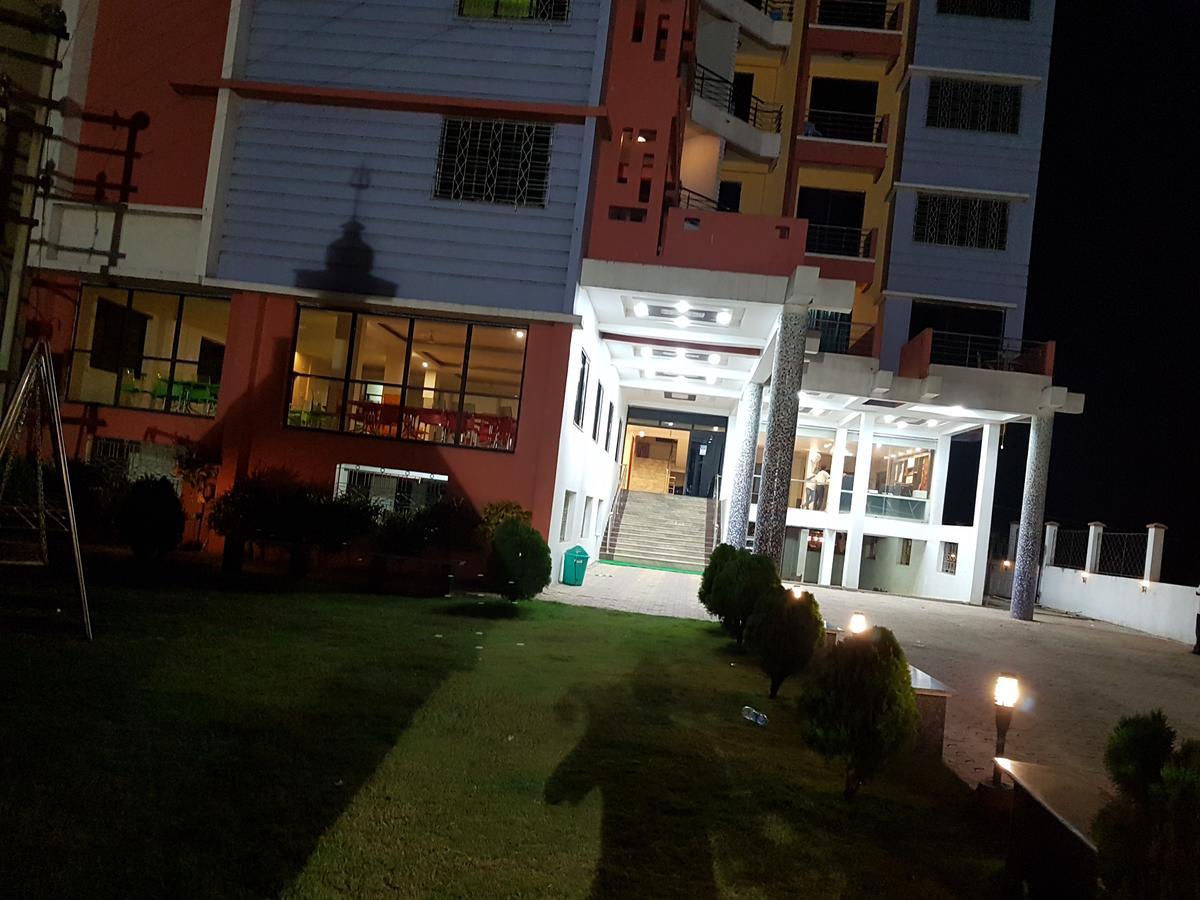 Hotel Swagatam International à Tarapith Extérieur photo