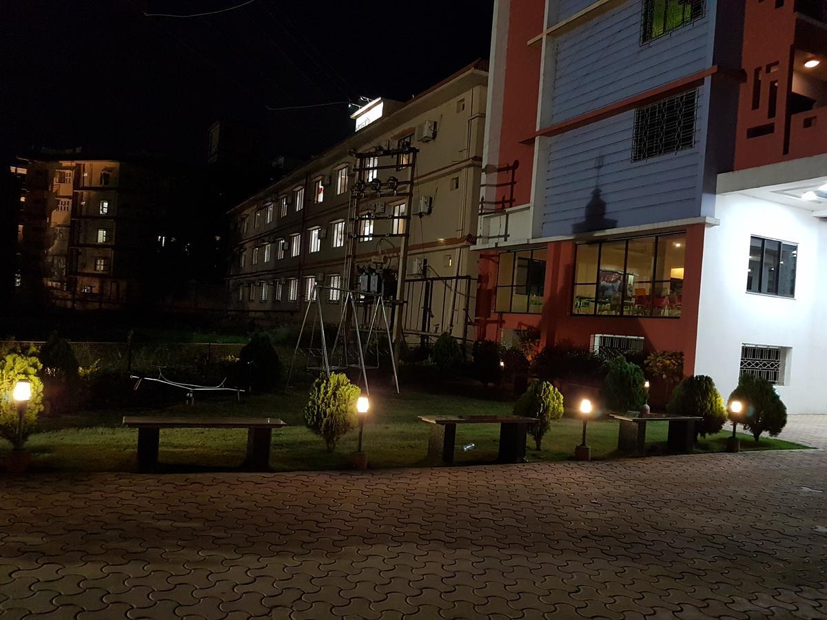 Hotel Swagatam International à Tarapith Extérieur photo