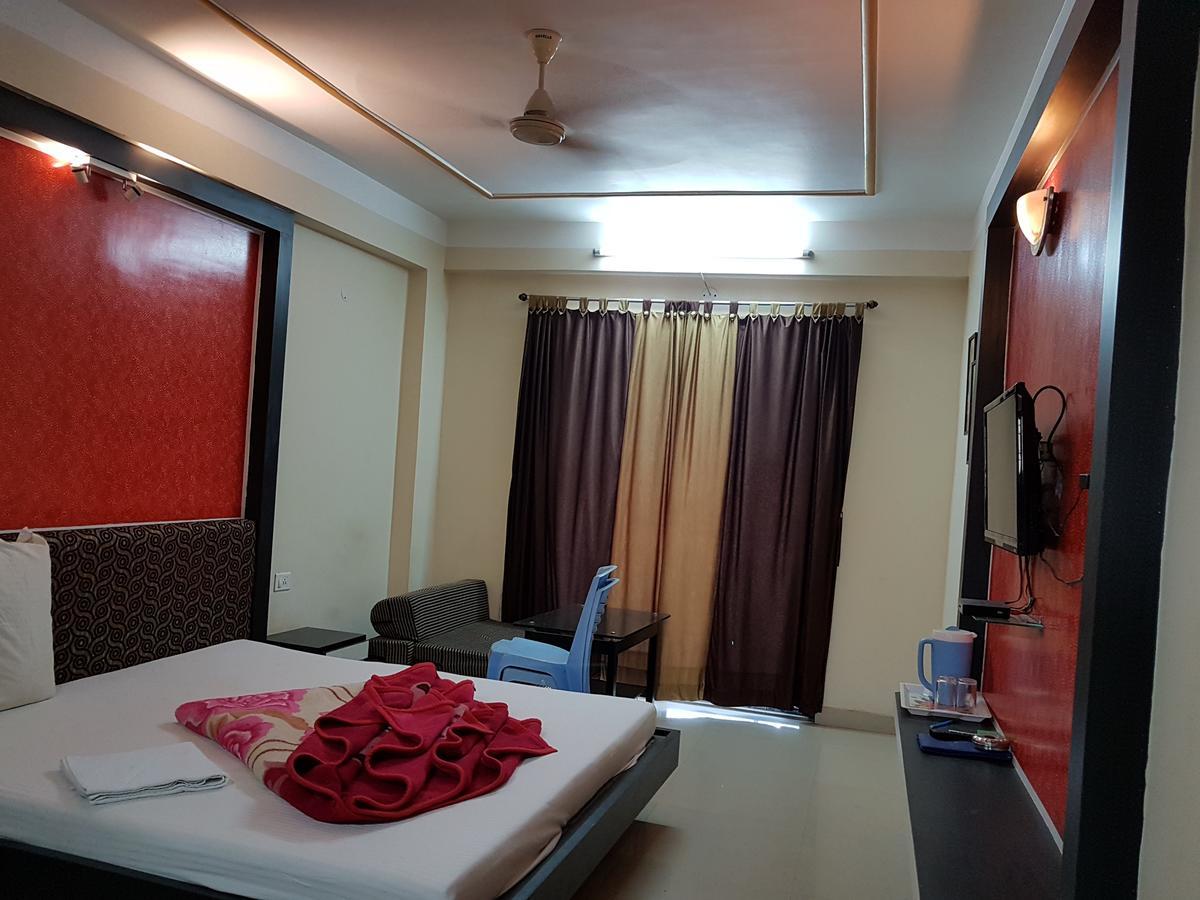 Hotel Swagatam International à Tarapith Extérieur photo