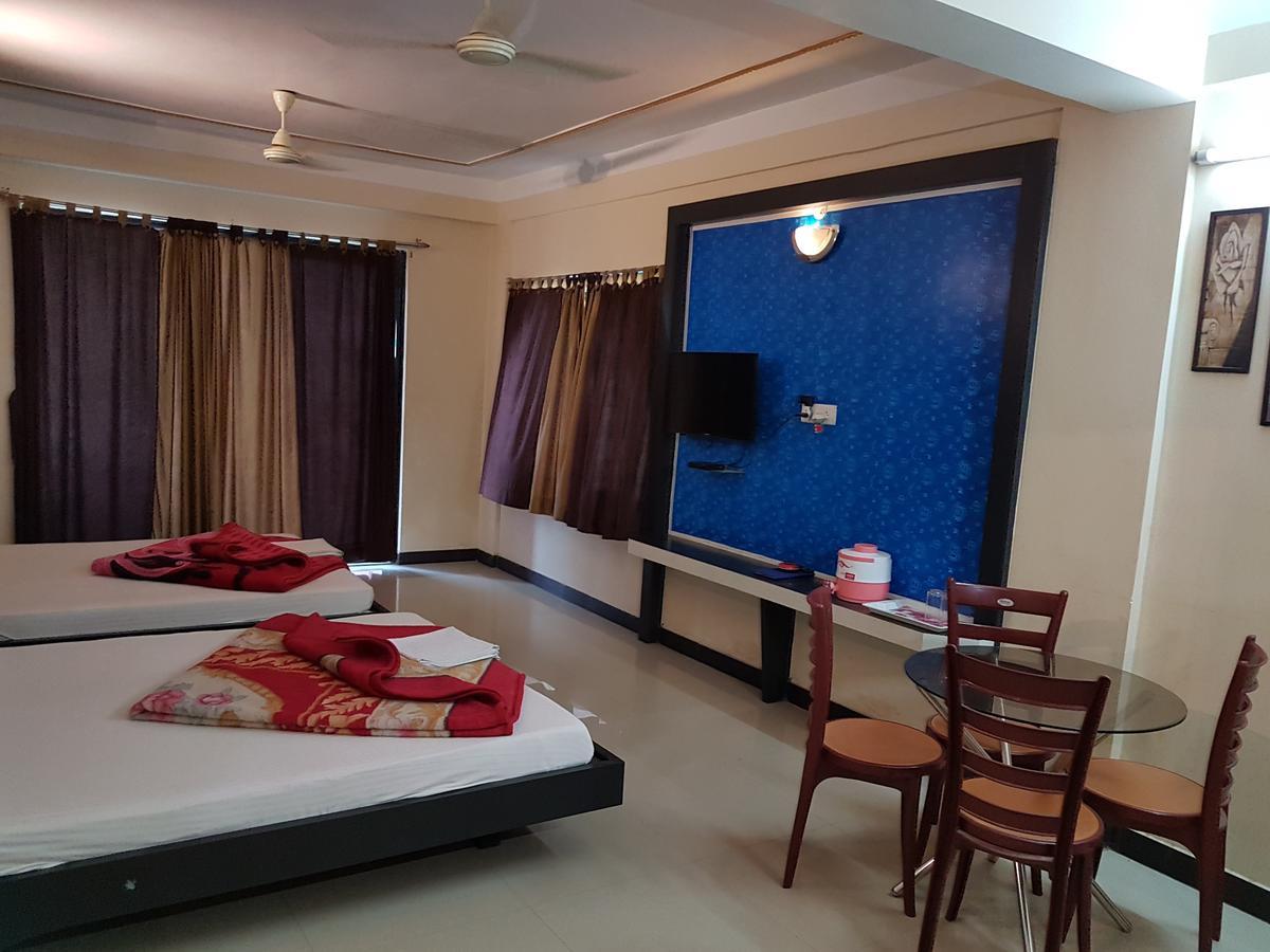 Hotel Swagatam International à Tarapith Extérieur photo