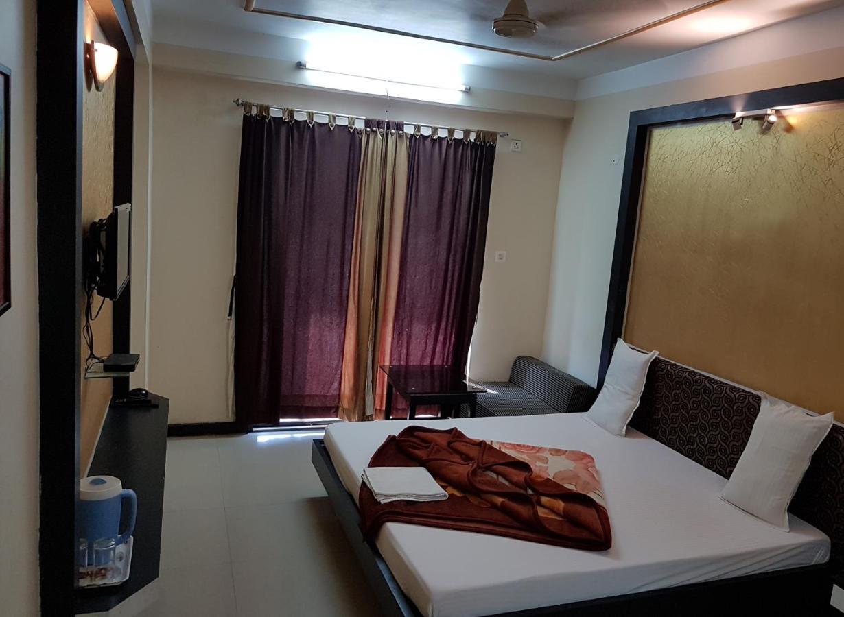 Hotel Swagatam International à Tarapith Extérieur photo